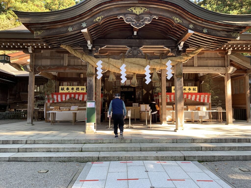 白山比咩神社